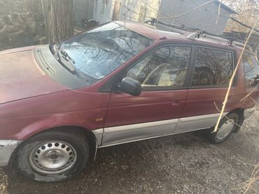 Mitsubishi: Mitsubishi Space Wagon: 1994 г., 2 л, Механика, Бензин, Минивэн