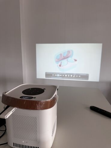 проекторы atrix со встроенными динамиками: S2 Home project, support screen mirror, Netflix, YouTube, HDMI, and