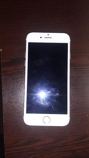 Apple iPhone: IPhone 7, 32 GB, Gümüşü, Barmaq izi — 2