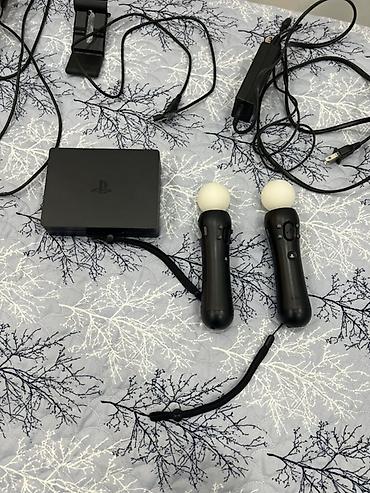 ps move: Sony PlayStation VR (PS VR) dəsti Xüsusiyyətlər və tərkib: - PS VR — 5