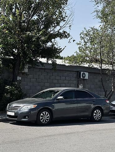 консоль камри: Toyota Camry: 2011 г., 2.5 л, Автомат, Седан — 4