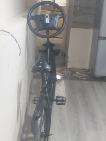 CD, DVD disklər və kassetlər: Unikal modifikasiya edilmiş velosiped - Qeyri-adi dizayn: sükan