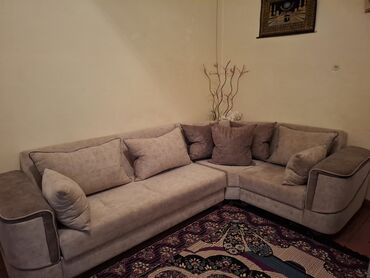 Mətbəx mebeli: Künc divan, İşlənmiş, Açılmayan, Çatdırılma yoxdur