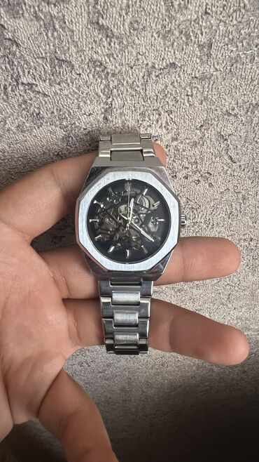 прием серебро: Мужские часы gusto skeleton silver black в хорошем состоянии