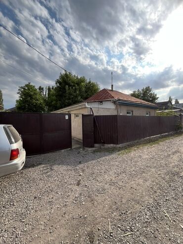 сдаюу дом: Дом, 1300 м², 3 комнаты, Собственник