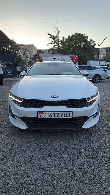 Kia K5: 2022 г., 2 л, Автомат, Гибрид, Лифтбек at lalafo.kg Kia K5: 2022 г., 2 л, Автомат, Гибрид, Лифтбек