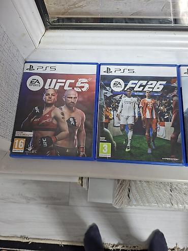 обмен на xbox: Диски с играми для PlayStation 5. В наборе на фото представлены: - — 2