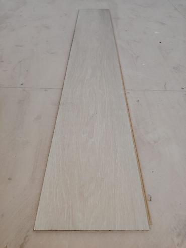 lohvələr: 140 kvadrat Laminat Satılır kv 7 azn Unvan Razin Aylin💥 — 1