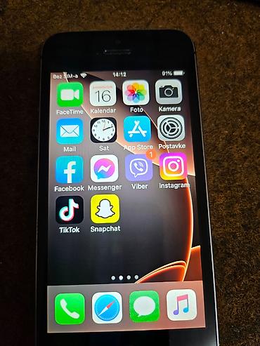 Apple iPhone: Apple iPhone 5s – 16 GB Iphon sim free icloud free jako dobro ocuvan — 1