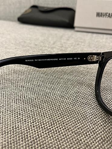 Eynəklər: Tezedir.Aldiqdan sonra 5-6 defe taxmisham.Optik linzalarla evez edilib — 12