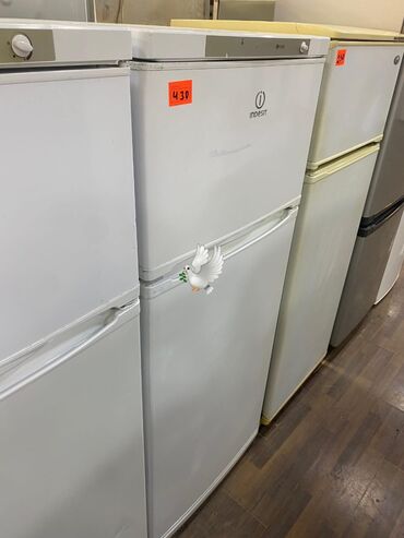 Техника для приготовления еды: Б/у 2 двери Indesit Холодильник Продажа
