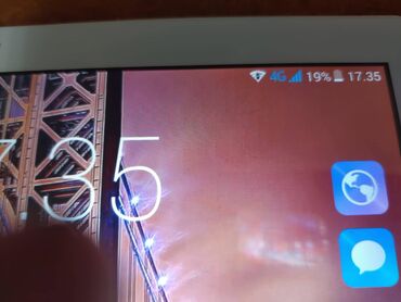 Tableti: Prodajem polovan tablet MediaTek T-906. Dual sim moze 2 kartice + — 3