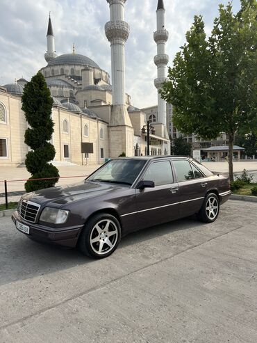 толк сатам: Mercedes-Benz E-Class: 1994 г., 2.2 л, Механика, Бензин, Седан