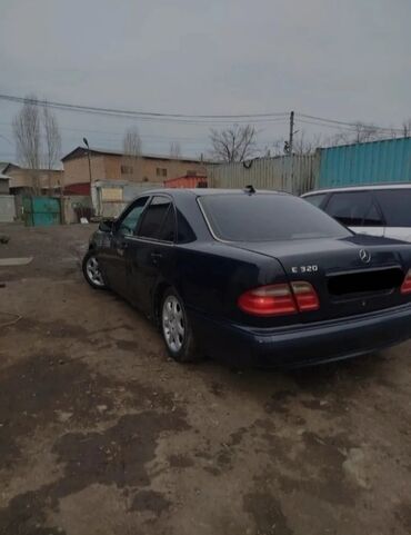 купить кожаные сиденья для авто бу: Mercedes-Benz 220: 1996 г., 2.2 л, Механика, Дизель, Седан
