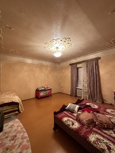 Həyət evləri və villaların satışı: 6 otaqlı, 700 kv. m, Kredit yoxdur, Orta təmir — 28