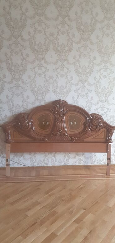 Yataq otağı dəstləri: 2 təknəfərlik çarpayı, Dolab, Komod, Termo, İtaliya — 2