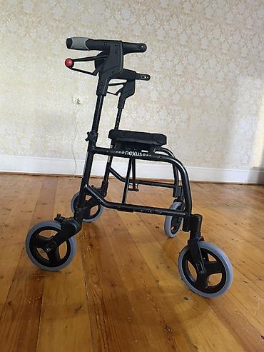 tibbi məhsullar: Yüngül çəkili 4 təkərli rollator – oturacaqlı və arxa söykənəcili — 3