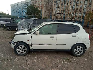 mazda 626 2001: Toyota Duet: 2000 г., Бензин, Хэтчбэк — 1