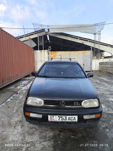 тайота 1992: Volkswagen Golf: 1992 г., 1.8 л, Механика, Бензин