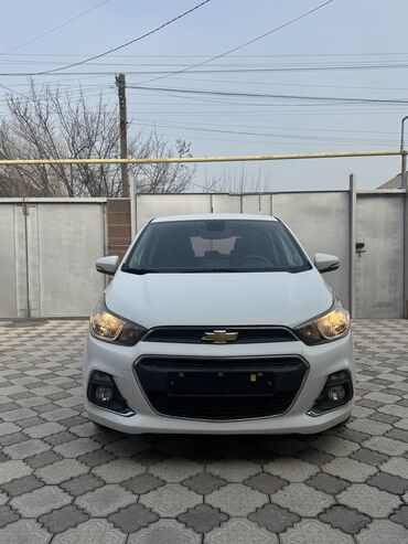 Chevrolet: Chevrolet Spark: 2016 г., 1 л, Вариатор, Бензин, Хэтчбэк — 6