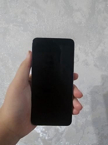 смартфоны oneplus: Обмен есть Смартфон с тройной основной камерой и светодиодной — 1