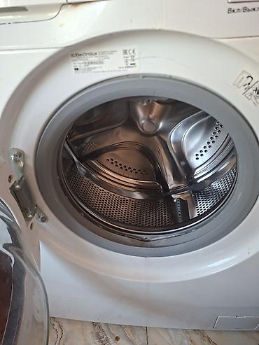 electrolux tozsoran: Electrolux PerfectCare 600 ön yükləməli paltaryuyan maşın - Yük — 3