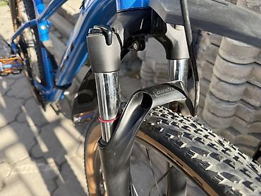 maxxis: Горный велосипед, Giant, Рама L (172 - 185 см), Алюминий, Б/у — 7