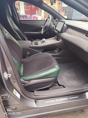 elektrik moto: BYD Qin Plus DM-i sedan - Kuzov: aerodinamik sedan, boz metalik rəng — 10
