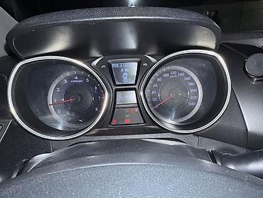 Продажа авто: Hyundai Avante: 2012 г., 1.6 л, Автомат, Бензин, Седан — 7