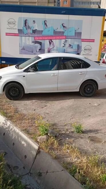 Volkswagen: Volkswagen Polo: 2018 г., 1.6 л, Автомат, Бензин, Седан