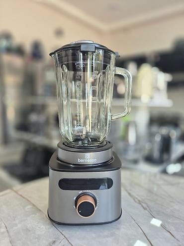 Блендеры: Bernesso stasionar blender - Güclü elektrikli baza, sürüşməyən altlıq — 1