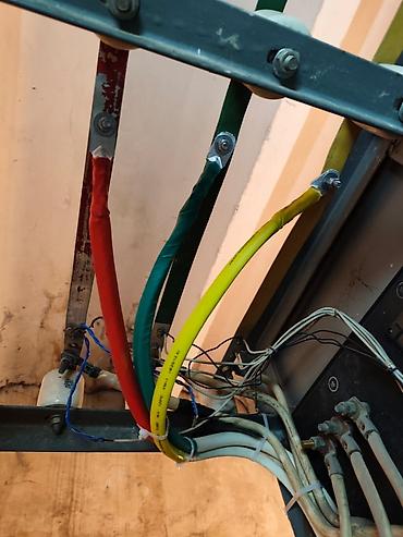 Электрики: Электрик | Установка трансформаторов, Электромонтажные работы, Прокладка, замена кабеля Больше 6 лет опыта — 10