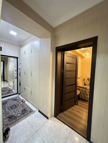 Uzunmüddətli kirayə mənzillər: Tam mebellı mənzil interyeri Ünvan: Yeni Yasamal, 77 nin son — 25