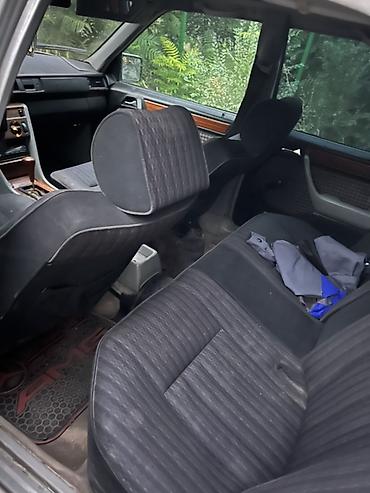 Транспорт: Mercedes-Benz W124: 1990 г., 2.3 л, Автомат, Бензин, Седан — 7