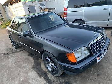 е 303 302: Mercedes-Benz W124: 1992 г., Механика, Дизель, Седан — 7