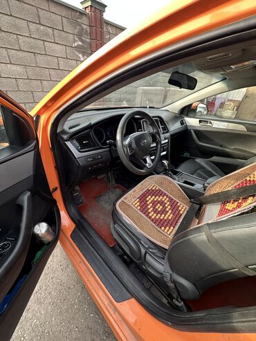 Hyundai: Hyundai Sonata: 2018 г., 2 л, Автомат, Газ, Седан at lalafo.kg — 5 Hyundai: Hyundai Sonata: 2018 г., 2 л, Автомат, Газ, Седан — 5