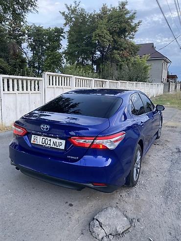 highlander 2017: Toyota Camry: 2018 г., 2.5 л, Вариатор, Гибрид, Седан — 3