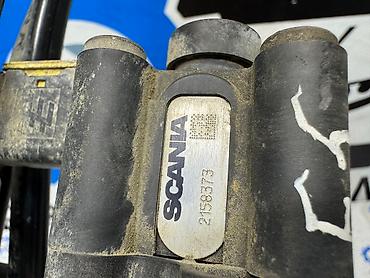 Другие автозапчасти: Клапан ускорительный Scania R450 2017 Контрактный из Германии, в — 10