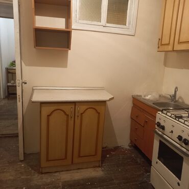 Uzunmüddətli kirayə mənzillər: 3 otaqlı mənzil – kirayə/icarə üçün.yeni guneshli V massivi 23.33 — 9