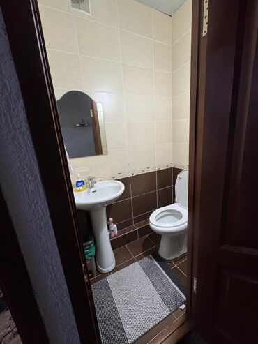 Продажа квартир: 3 комнаты, 73 м², 106 серия, 3 этаж at lalafo.kg — 10 Продажа квартир: 3 комнаты, 73 м², 106 серия, 3 этаж — 10