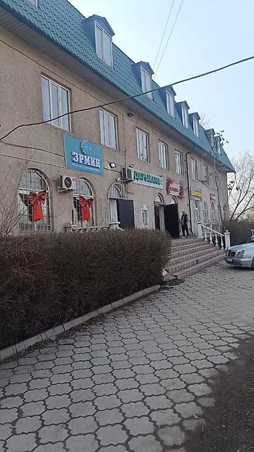 бассейн бассейн: Аренда офисов, 280 м², В административном здании, С отдельным входом — 1