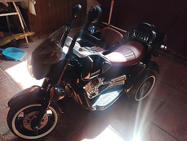 Oyuncaqlar: Uşaq üçün elektrikli motosikl – sidecarlı model - Korpus: 3 təkərli — 2