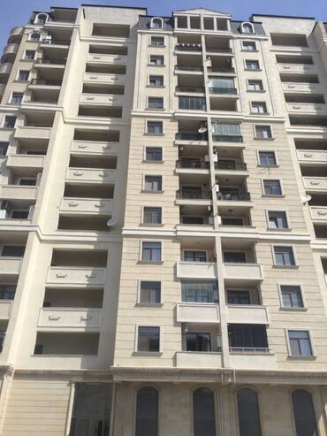 Uzunmüddətli kirayə mənzillər: Nərimanov metrosuna yaxin 14 mertebeli binanın 7-ci mərtəbəsində — 10