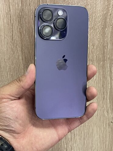 Apple iPhone: IPhone 14 Pro, Б/у, 256 ГБ, Deep Purple, Защитное стекло, Чехол, В рассрочку, 84 %