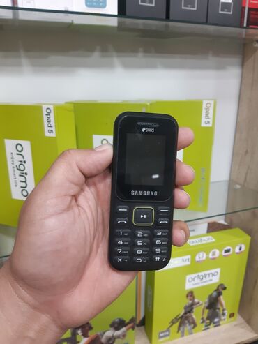 телефон флай виснет: Samsung < 2 ГБ, цвет - Черный, Кнопочный