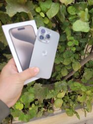 Apple iPhone: IPhone 15 Pro, 128 GB, Natural Titanium, Face ID — 2