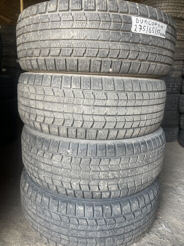 Шины: Шины 275 / 65 / R 17, Зима, Б/у, Комплект, Легковые, Япония, Dunlop