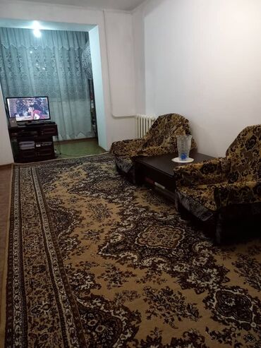 квартиры частные дома: 1 бөлмө, 38 кв. м, Жеке план, 2 кабат, Косметикалык ремонт