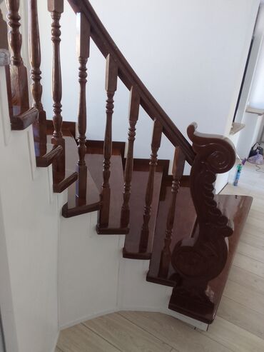 Обшивка лестниц: Лестница заказ алабыз Кара жыгач сосна шпон фонерадан — 5