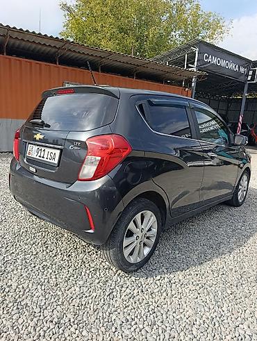 лабавой матиз: Chevrolet Spark: 2016 г., 1 л, Вариатор, Бензин — 4